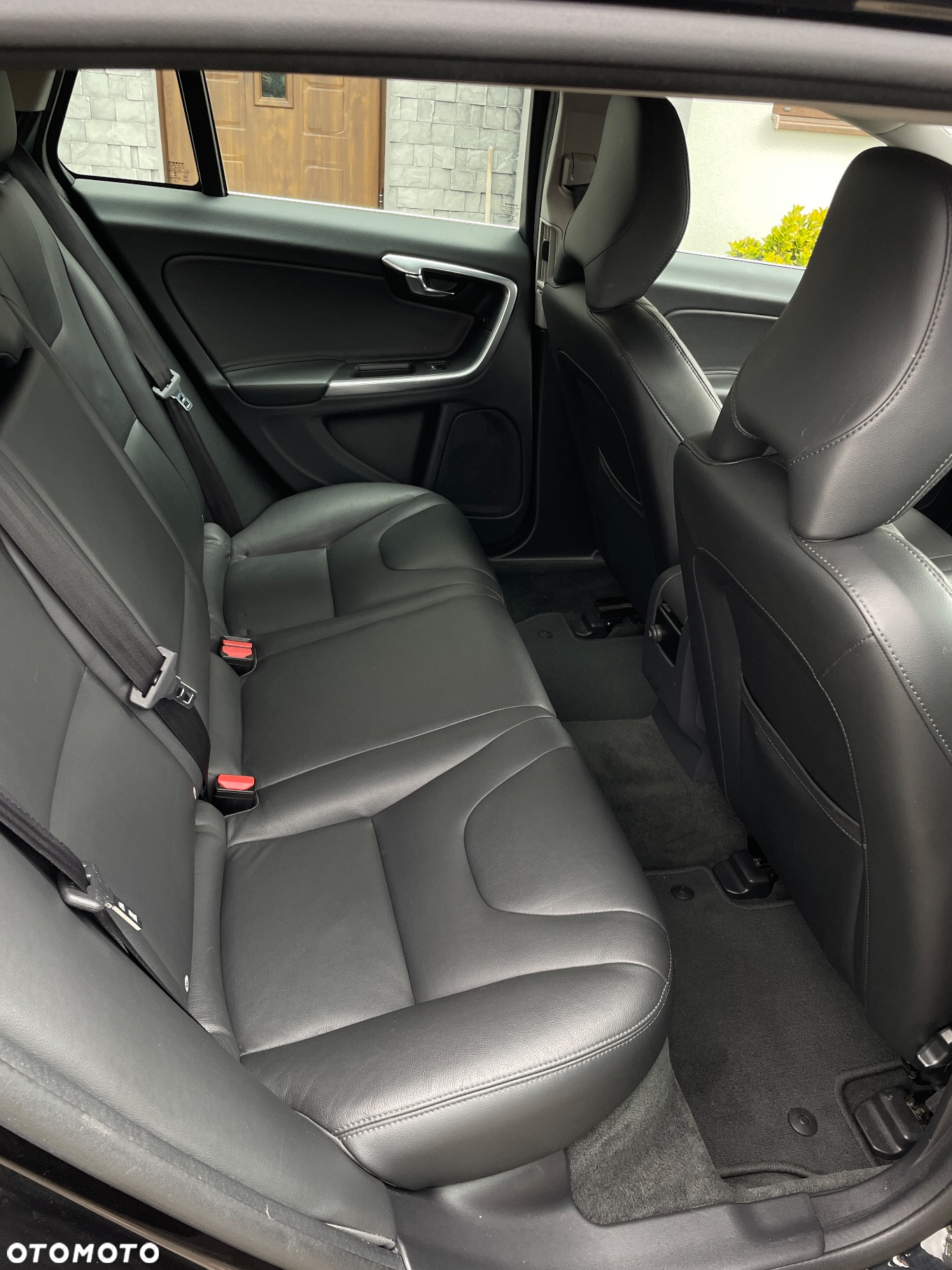 Volvo V60 D2 Summum - 11
