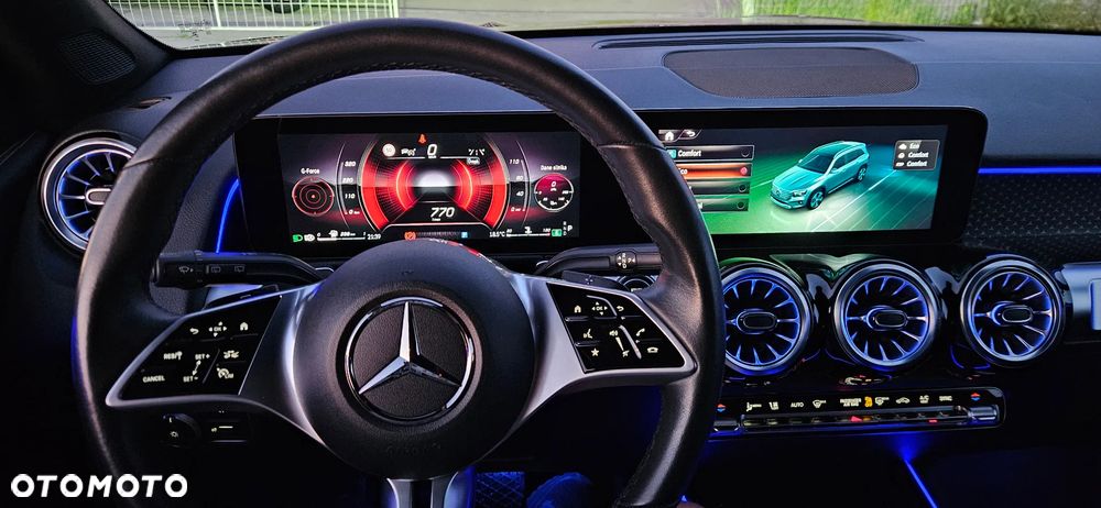 Mercedes-Benz GLB 200 d 8G-DCT Progressive Advanced - 29