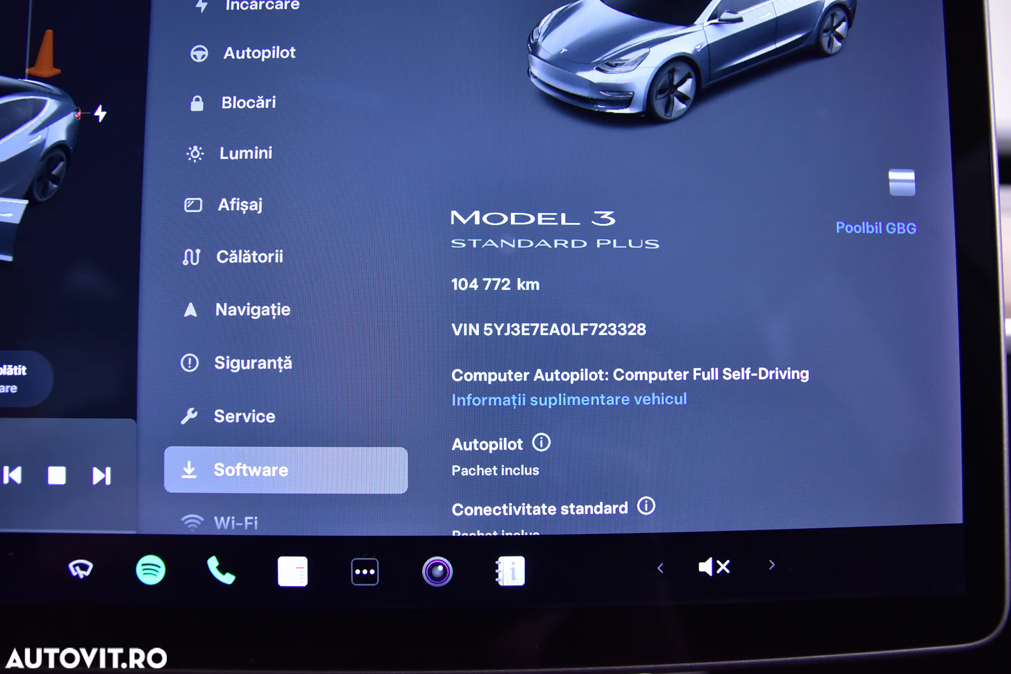 Tesla Model 3 - 10