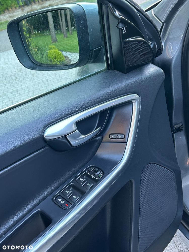 Volvo XC 60 - 15