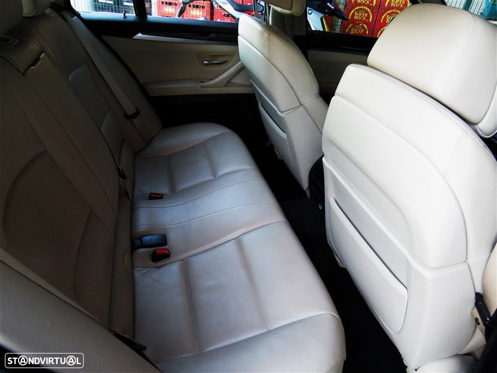 BMW 520 d Line Luxury Auto - 16