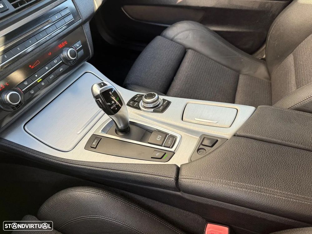 BMW 520 d Pack M Auto - 24