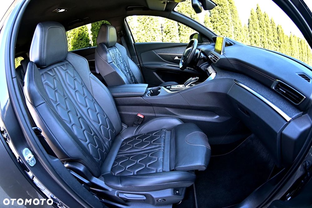 Peugeot 5008 1.2 PureTech GT S&S EAT8 - 23