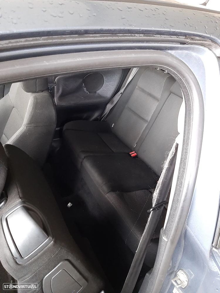 Peugeot 207 1.6 HDi Sport - 7