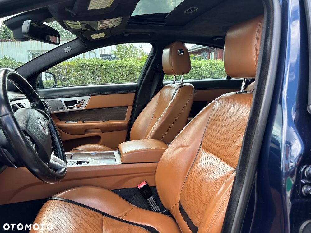 Jaguar XF 3.0 T Portfolio - 3
