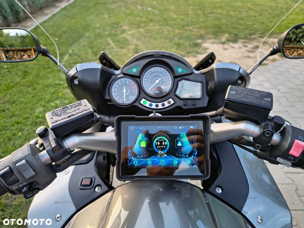 Yamaha FJR - 16