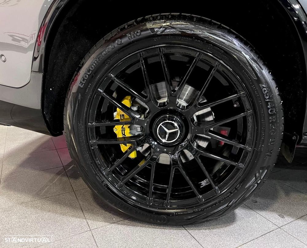 Mercedes-Benz GLC 300 e Coupé 4Matic - 23