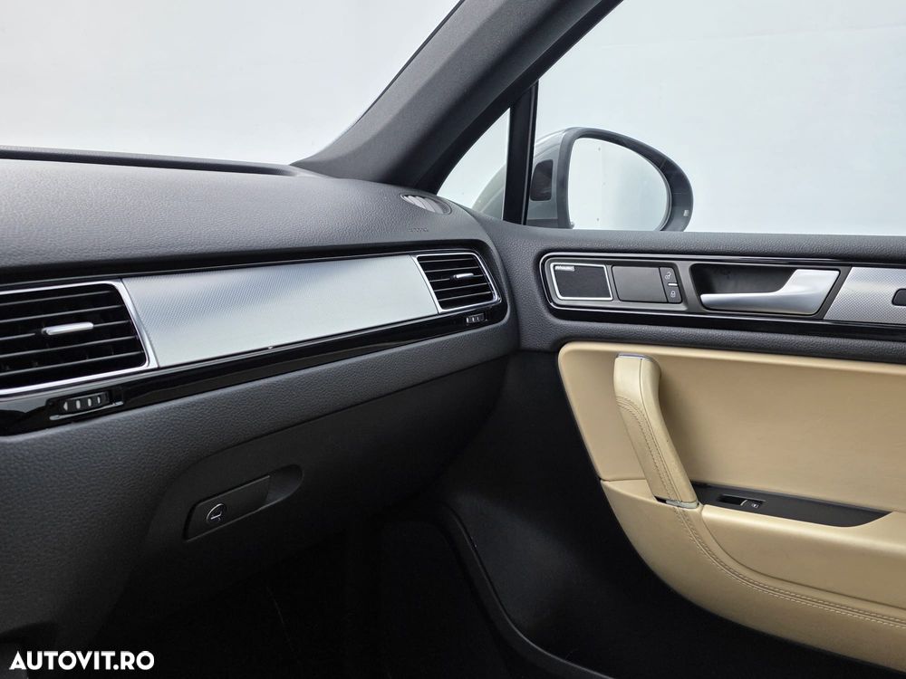 Volkswagen Touareg 3.0 V6 TDI Blue Motion DPF Automatik Exclusive - 17