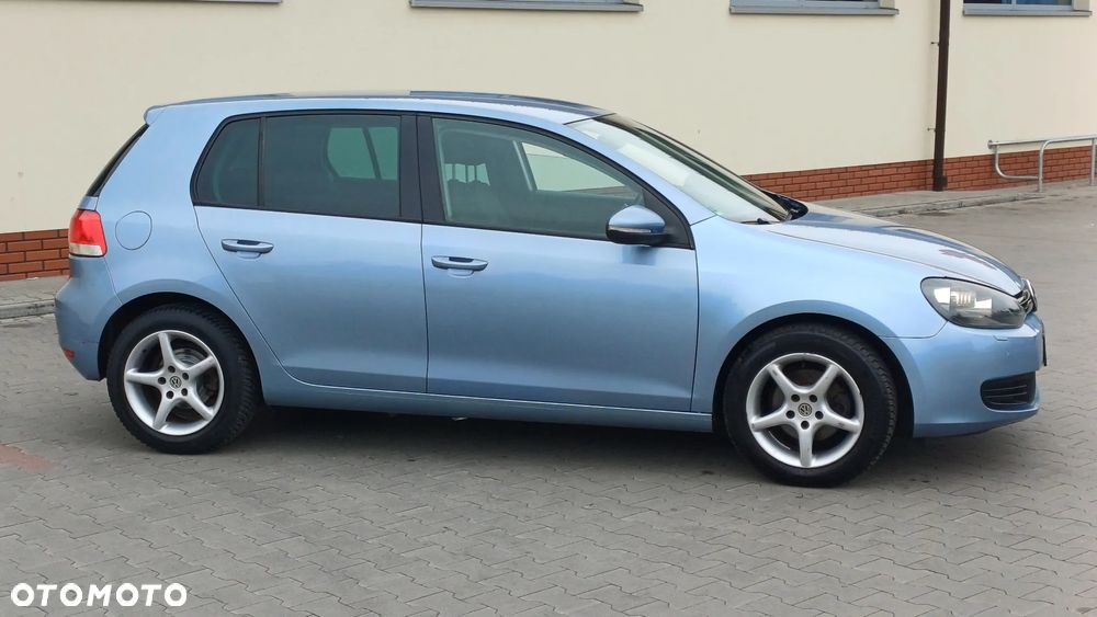 Volkswagen Golf 1.6 United - 13