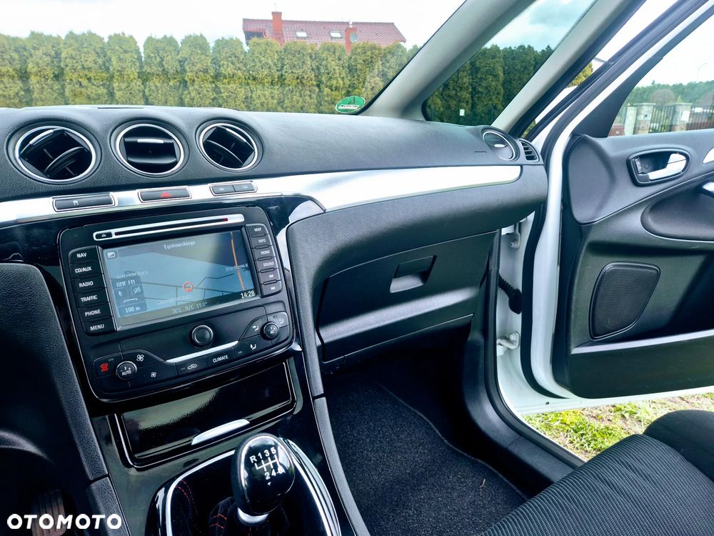 Ford S-Max 2.0 TDCi DPF Business Edition - 14