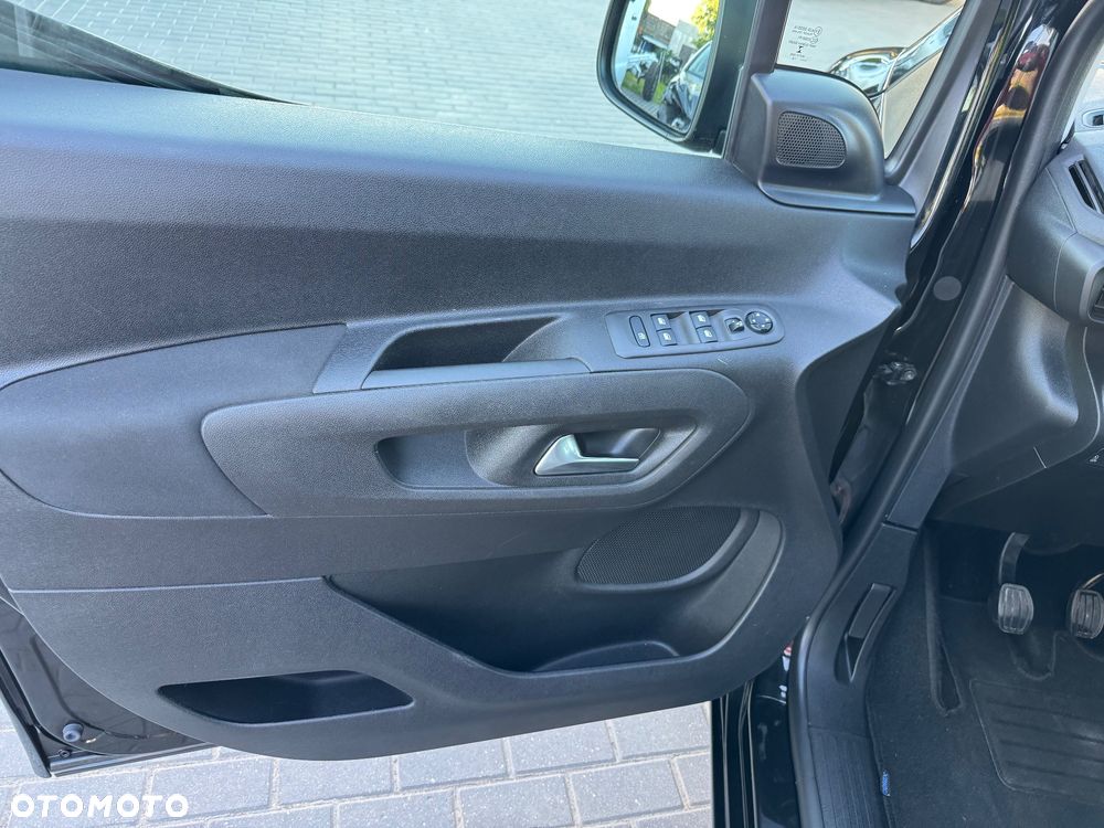 Opel Combo - 24