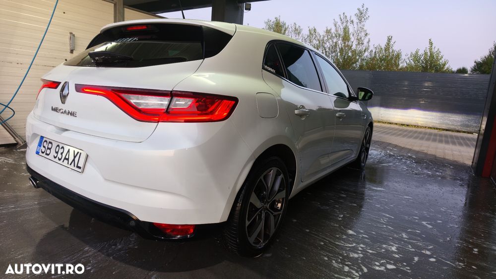 Renault Megane ENERGY dCi 130 Start & Stop Bose Edition - 5