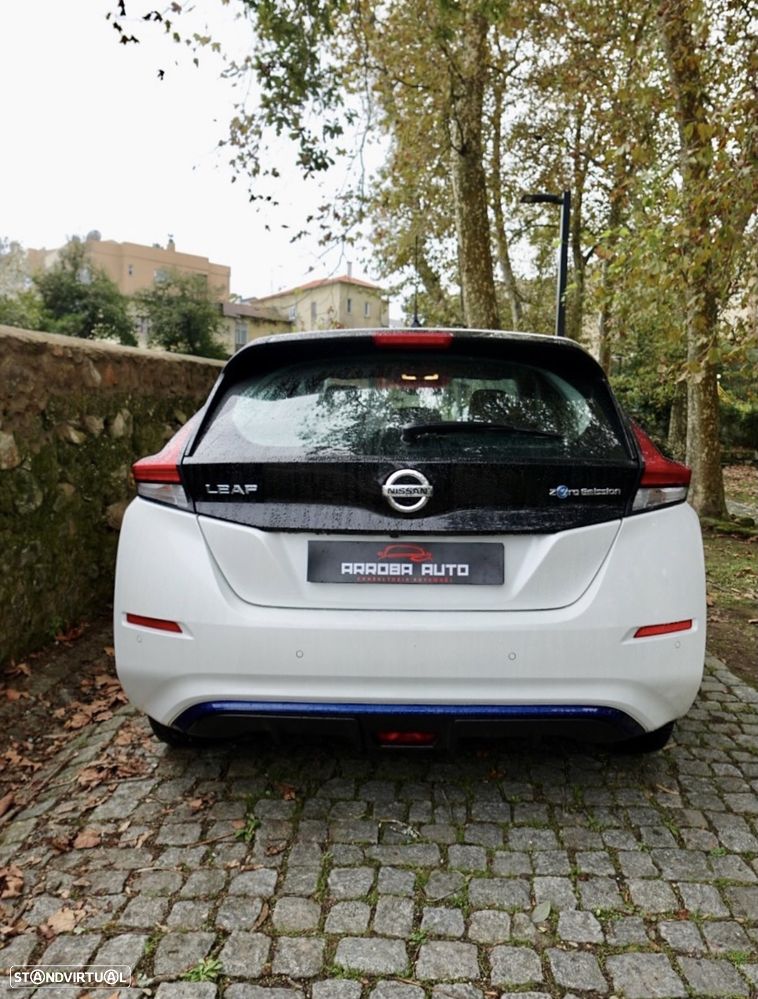 Nissan Leaf - 9