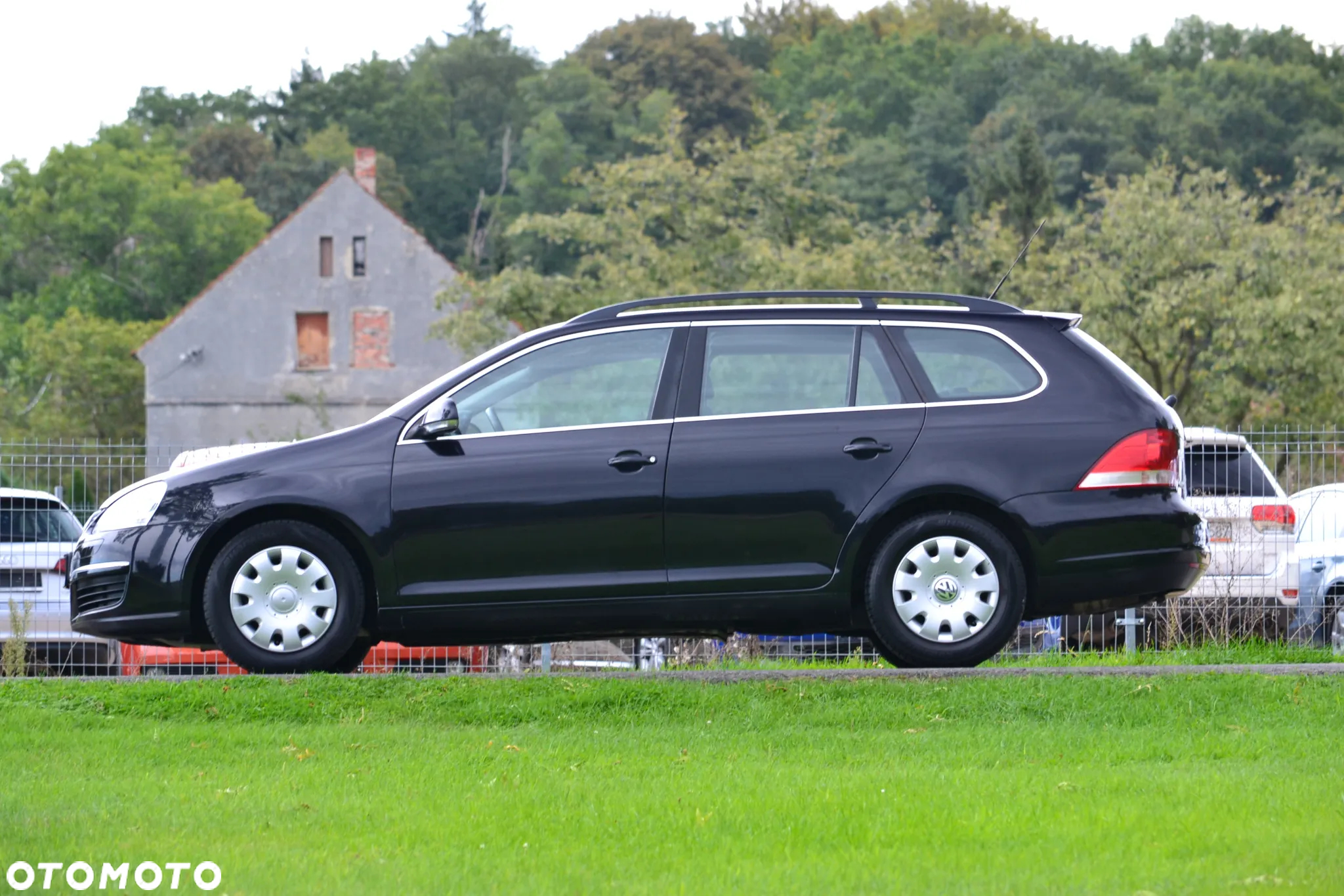 Volkswagen Golf Variant 2.0 TDI DPF Exclusive - 10