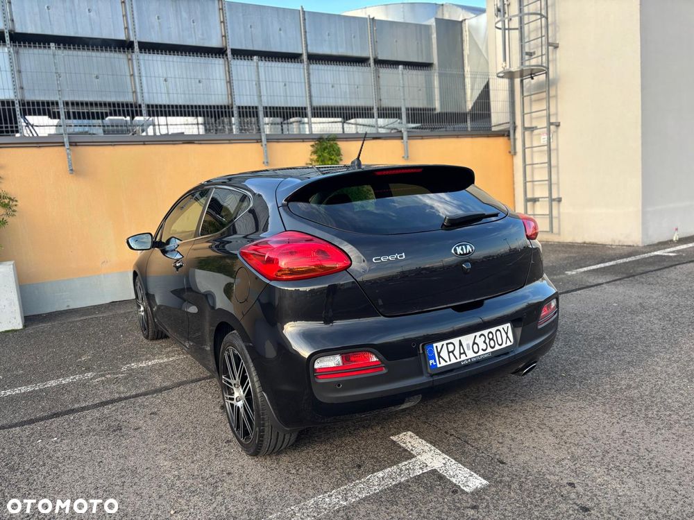 Kia ProCeed 1.6 GDI L - 8