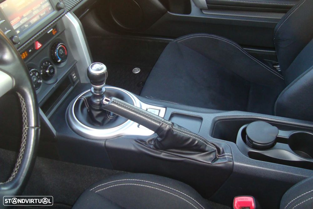 Toyota GT86 2.0D-4S Sport+Navi - 23