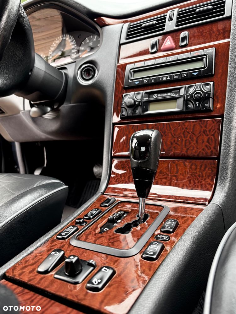 Mercedes-Benz Klasa E - 10