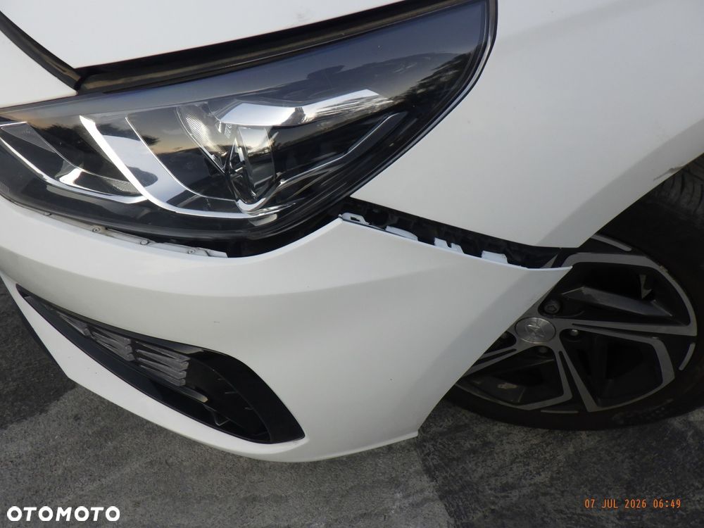 Hyundai i30 1.6 D Premium - 10