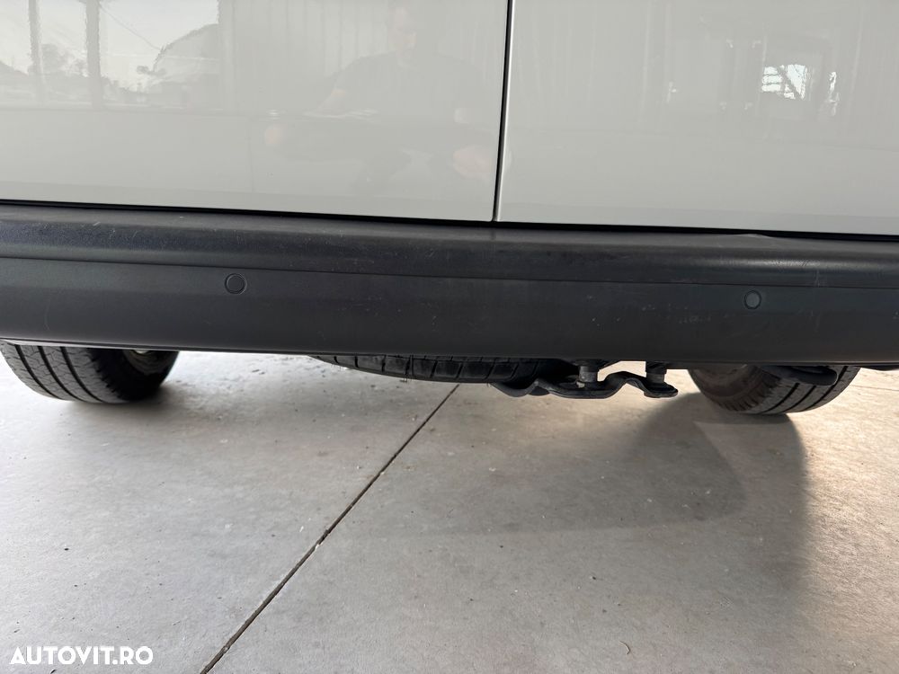 Volkswagen Transporter 2.0 110 kW LR Comfortline DSG - 25