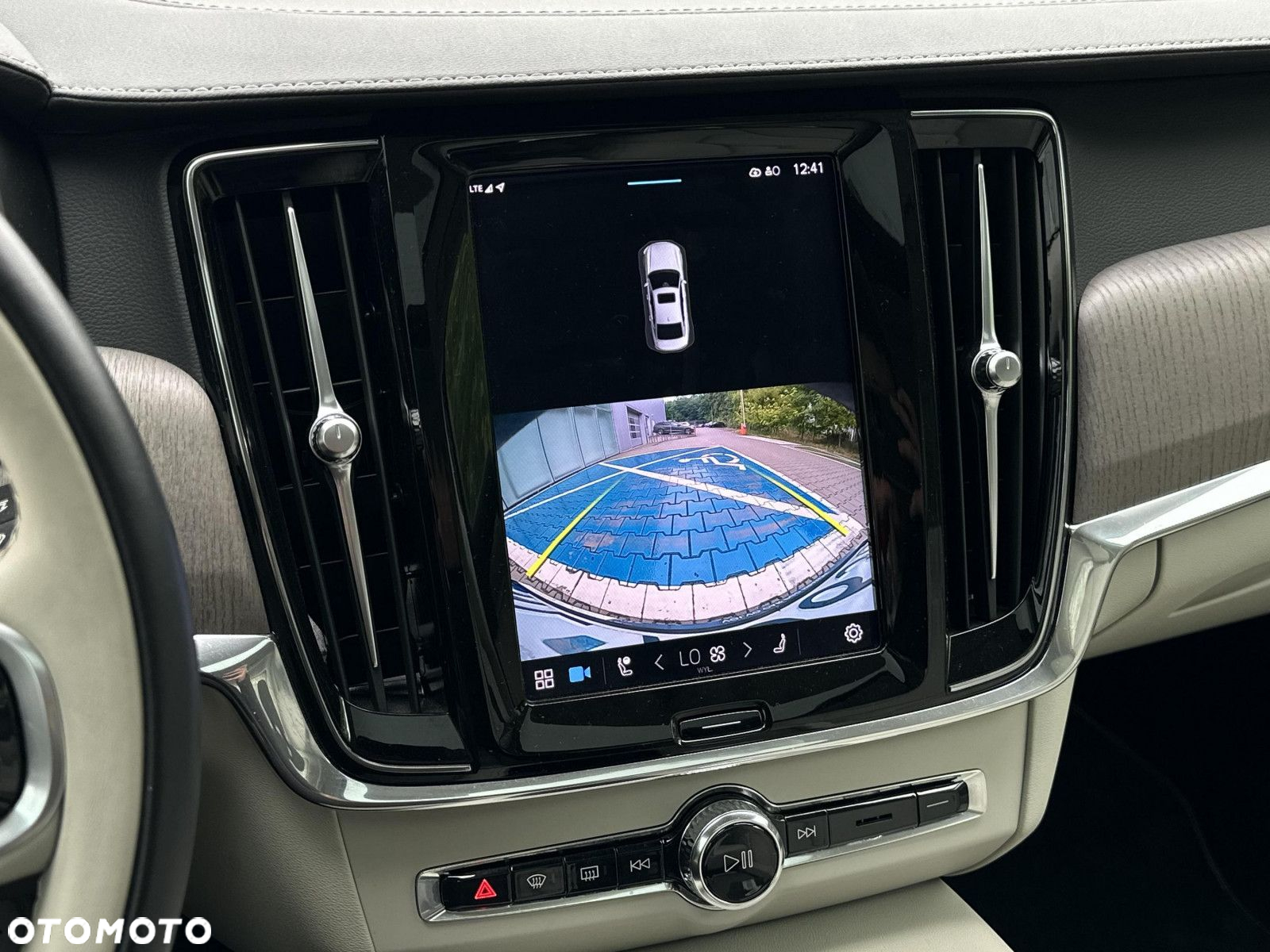 Volvo S90 - 24
