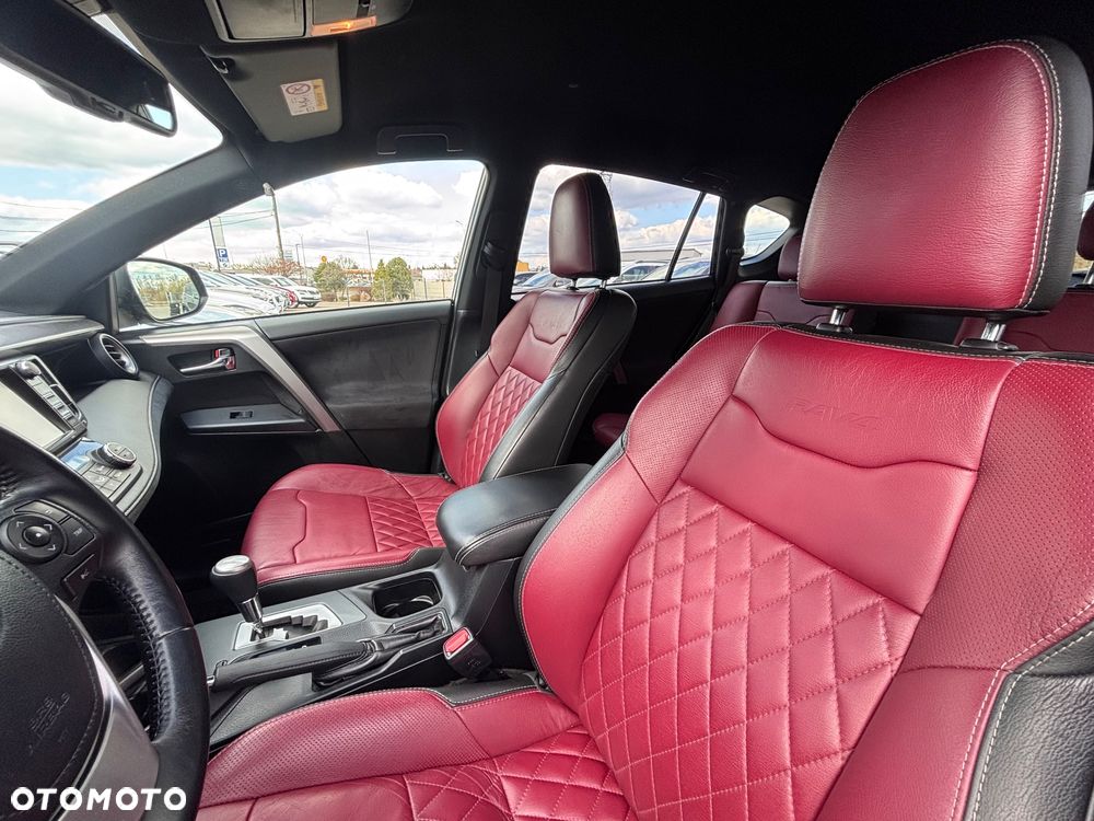 Toyota RAV4 Hybrid Style 4x4 - 17