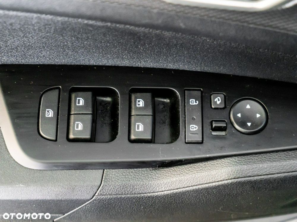 Kia Sportage 1.6 T-GDI MHEV M 2WD DCT - 18