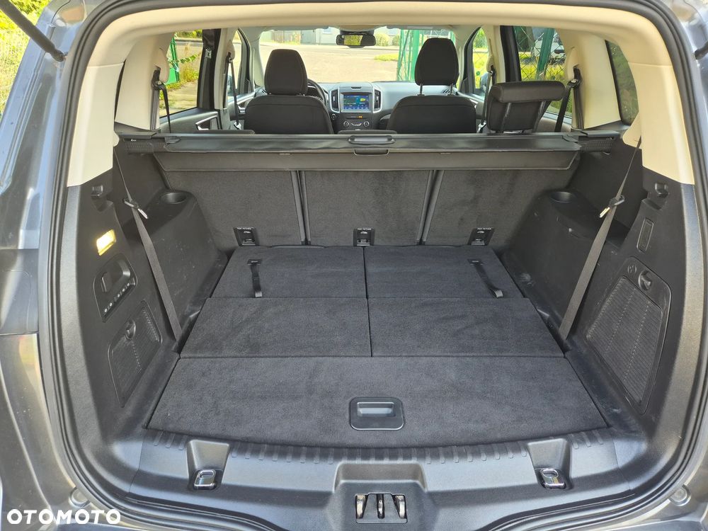 Ford S-Max 2.0 TDCi Titanium - 24