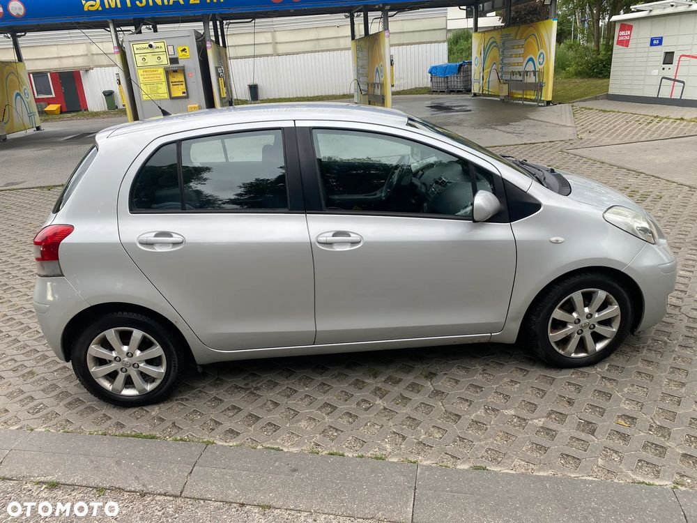 Toyota Yaris 1.33 Sol MM - 1