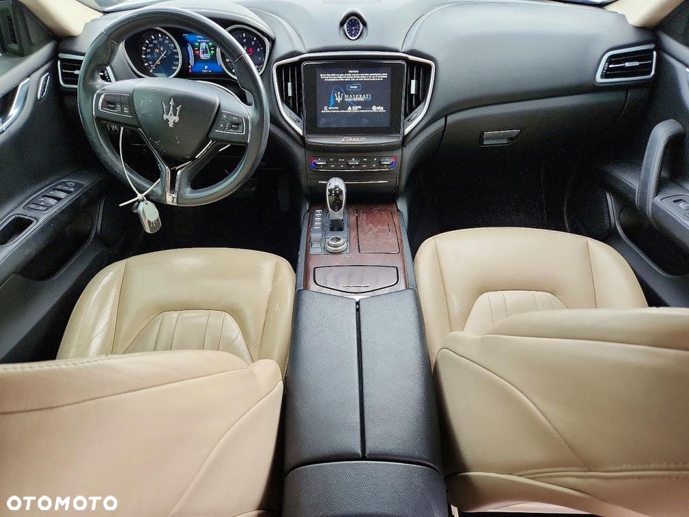 Maserati Ghibli Modena S Q4 - 8