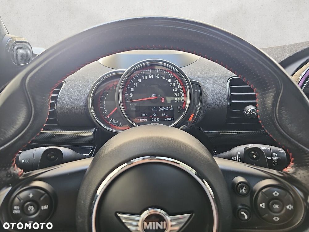 MINI Clubman - 13