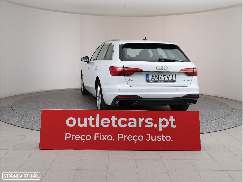 Audi A4 Avant 30 TDI Advanced S tronic - 12