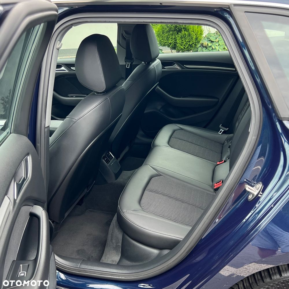 Audi A3 Sportback 2.0 TDI clean diesel Quattro Ambition S tronic - 24