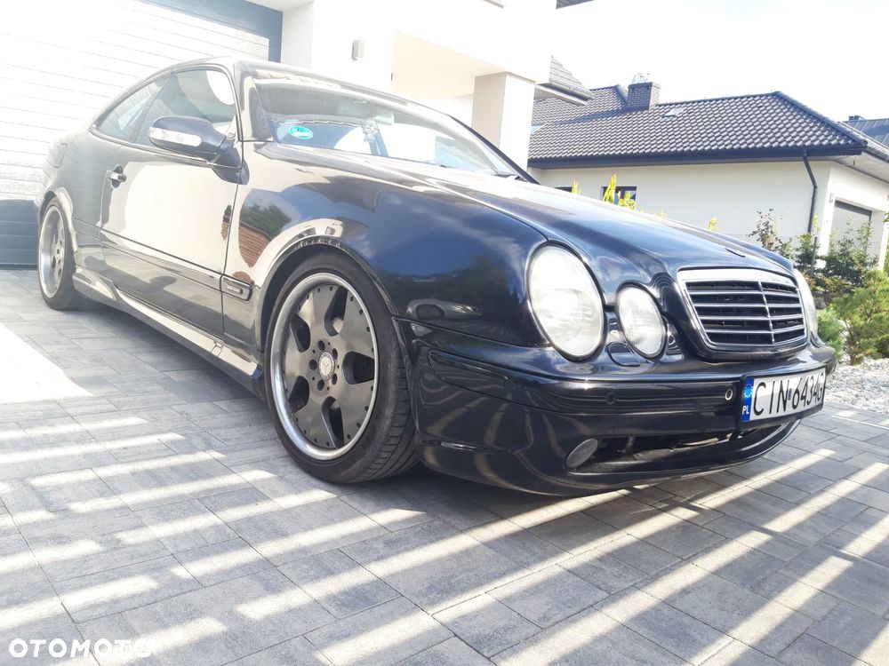 Mercedes-Benz CLK - 3