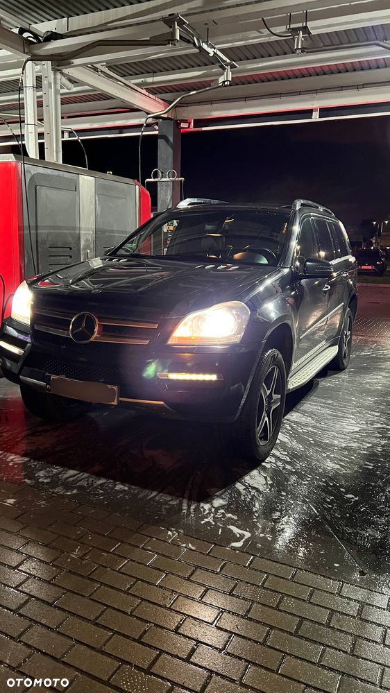 Mercedes-Benz GL 450 CDI - 19