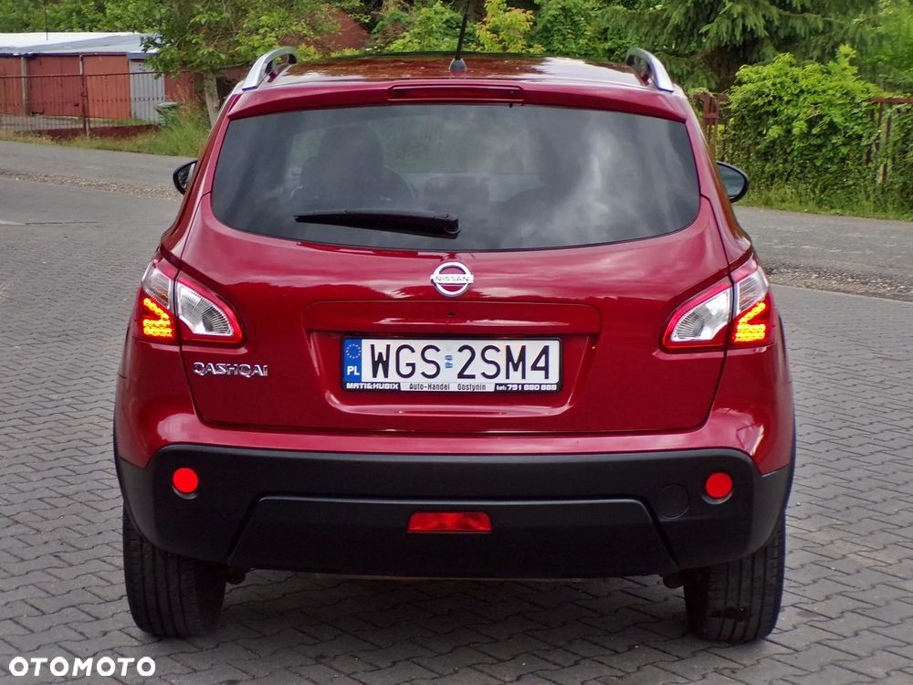 Nissan Qashqai 1.6 360 - 9