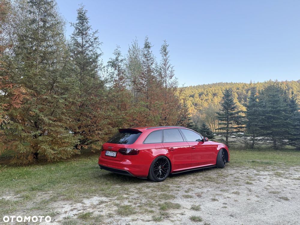 Audi A4 Avant 2013 photo 4