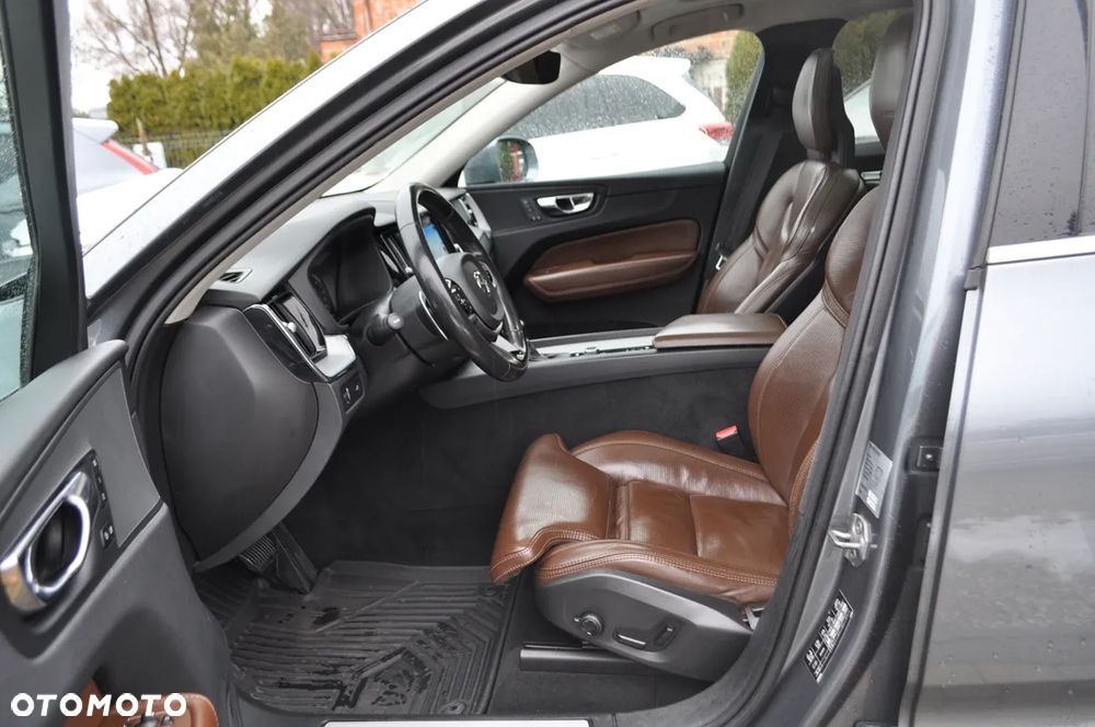 Volvo XC 60 D5 AWD Inscription - 15