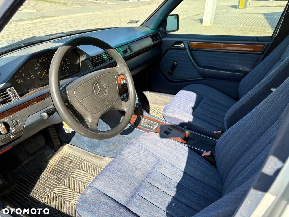 Mercedes-Benz W124 (1984-1993) - 4