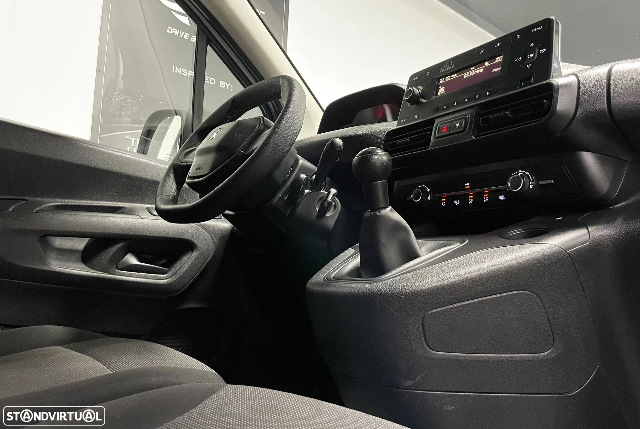 Peugeot Partner 1.6 BlueHDI L1 Pro 3L - 33