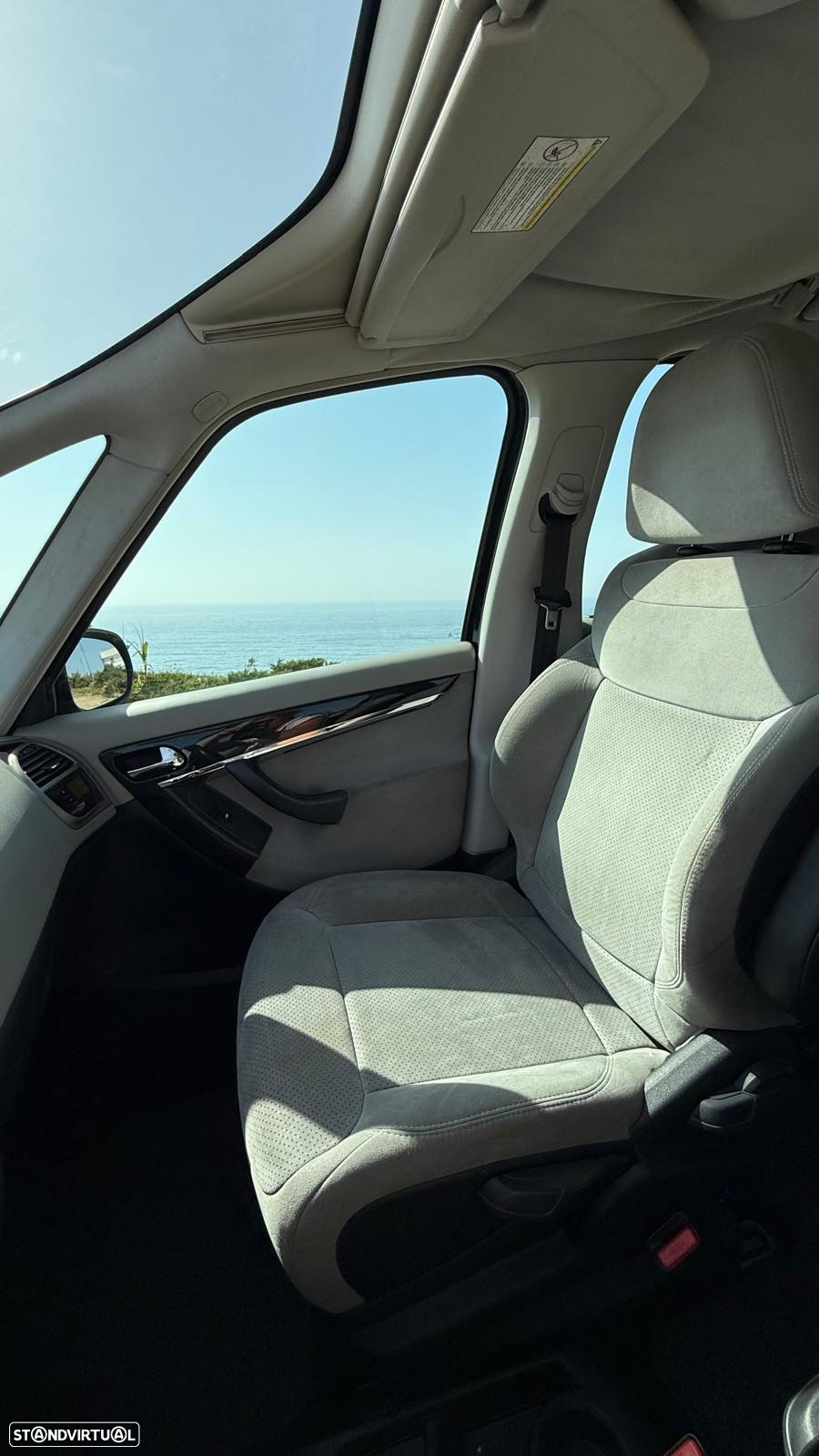 Citroën C4 Grand Picasso 1.6 e-HDi Exclusive CMP6 - 4
