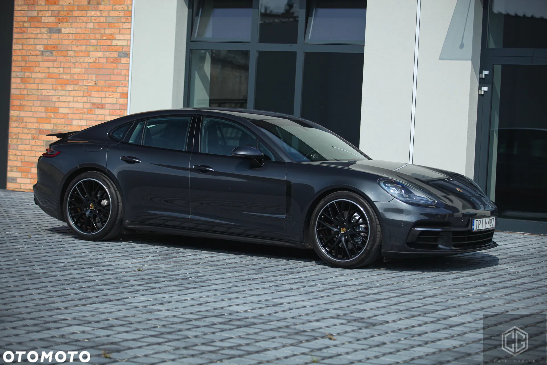 Porsche Panamera 4 - 6