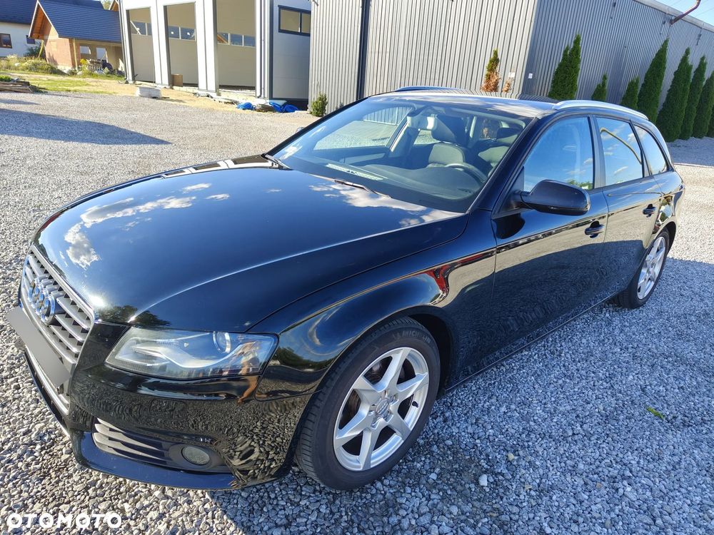 Audi A4 Avant - 13