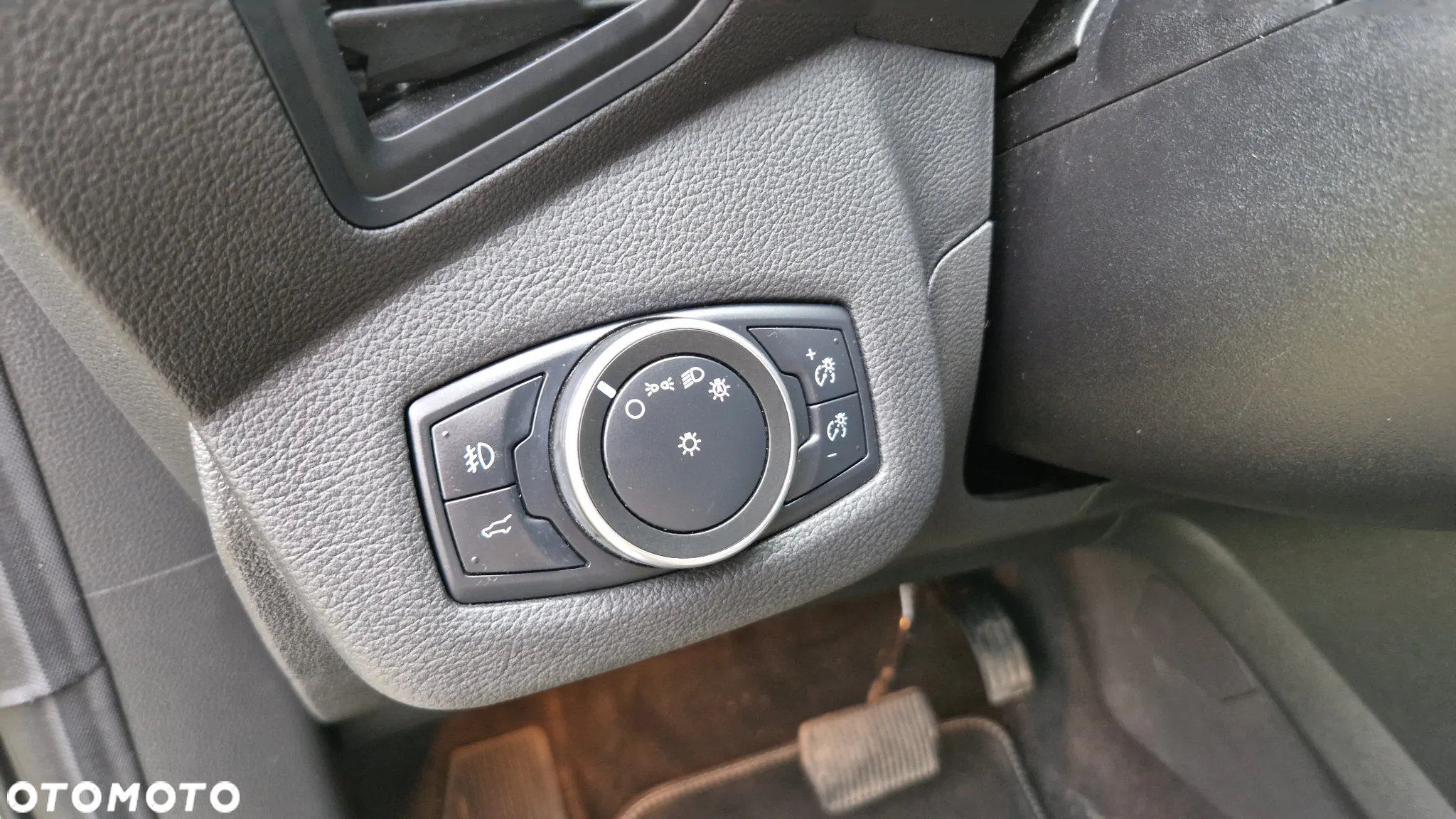 Ford Escape 1.5 EcoBoost AWD SE - 25