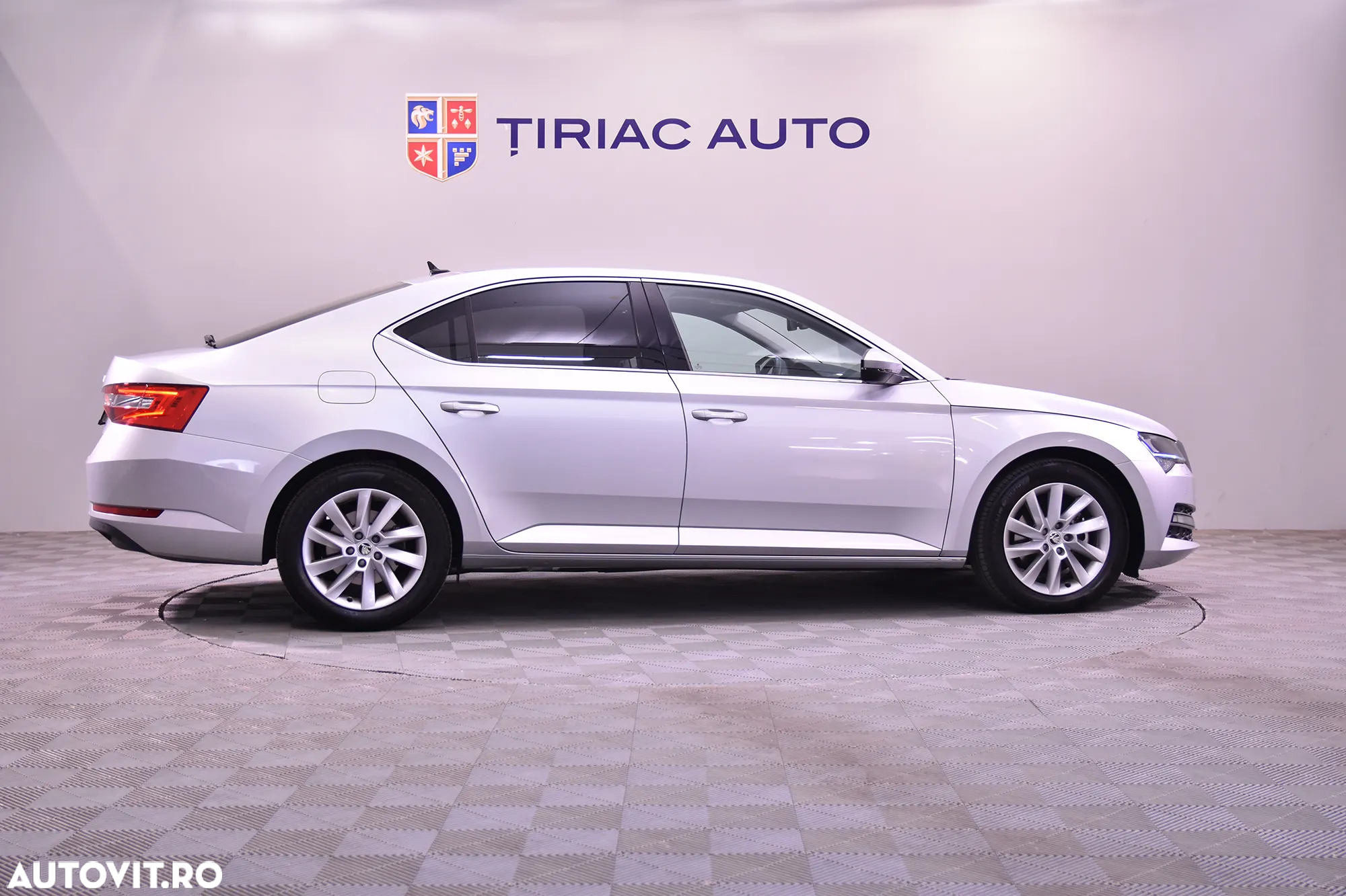 Skoda Superb - 6