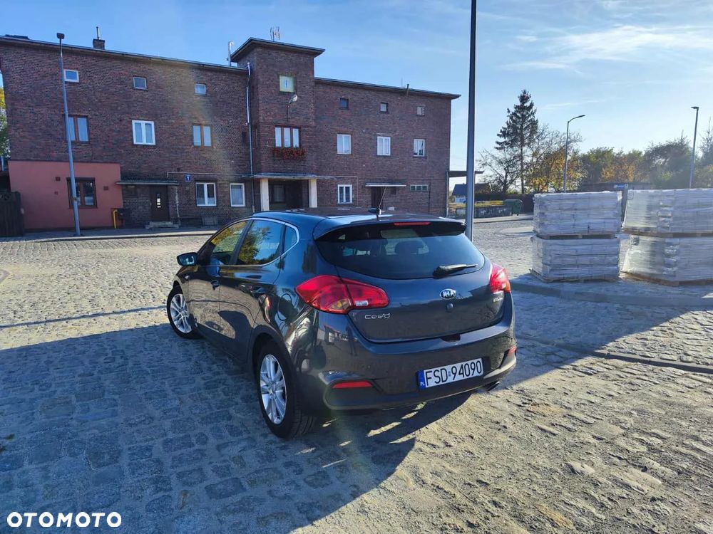 Kia Ceed - 2
