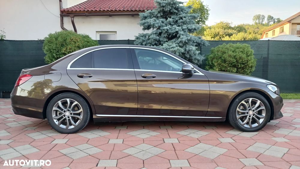 Mercedes-Benz C - 13