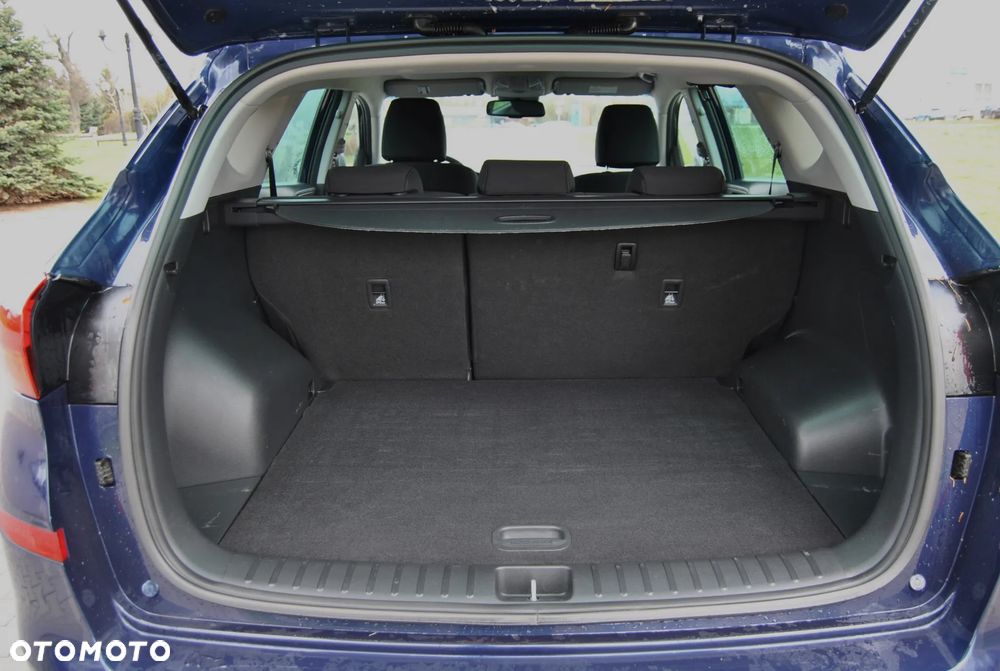 Hyundai Tucson - 13