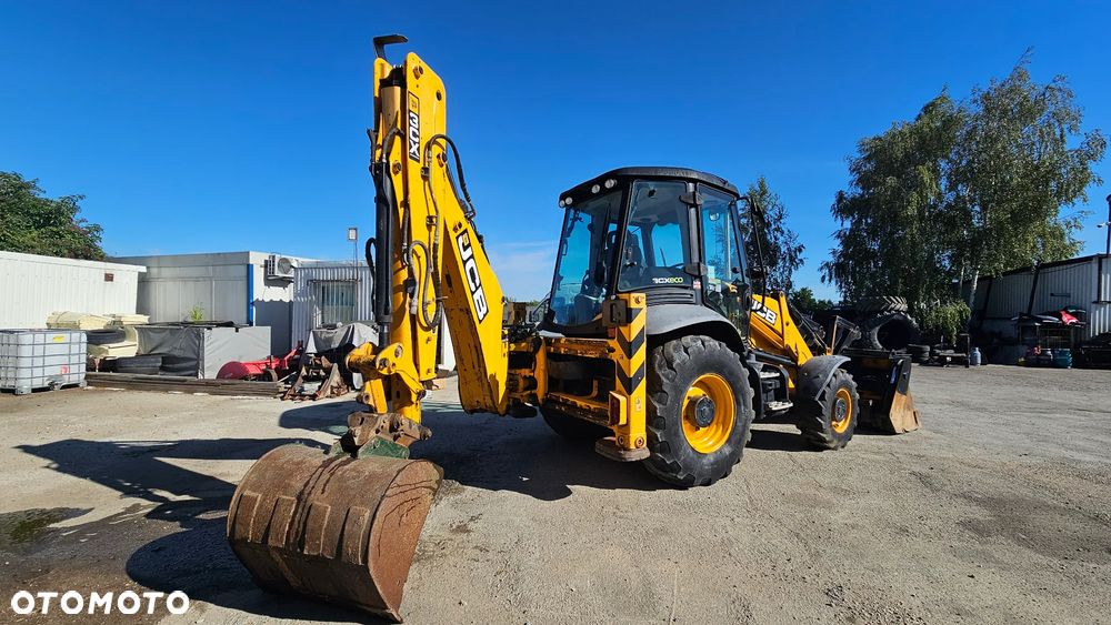 JCB 3 CX CONTRACTOR - 2