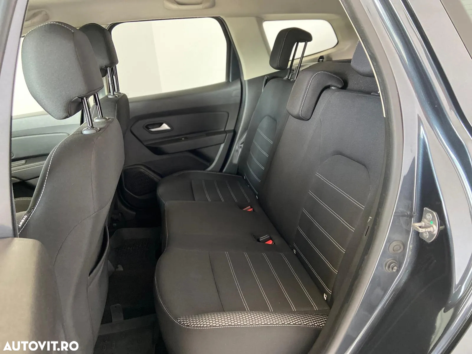 Dacia Duster 1.5 Blue dCi 4WD Prestige - 15