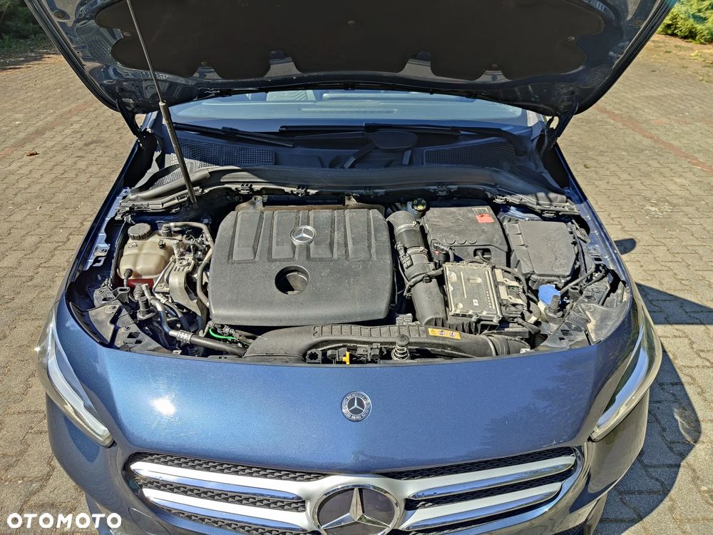 Mercedes-Benz Klasa B 180 d 7G-DCT Style - 38